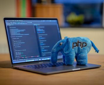 Building a Flexible Frontpage in Drupal with Canvas vs Display Builder